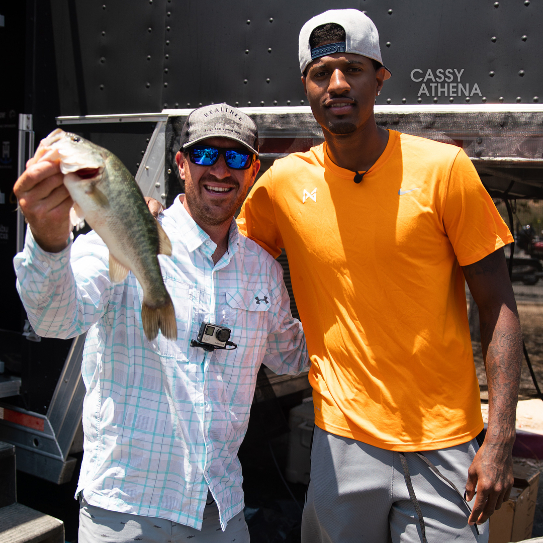 NBA ｜ 阿门汤普森大三元 火箭4天内双杀骑士