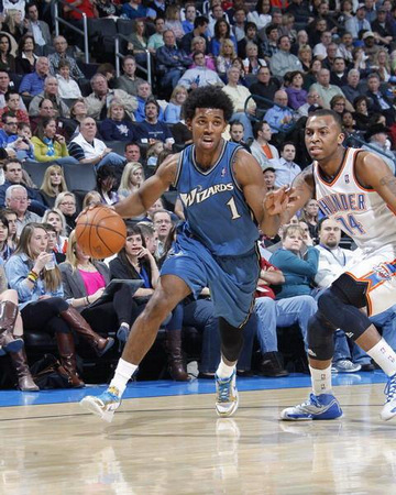 卡马万加在圣马梅斯受伤：皇家马德里的胜利与隐忧