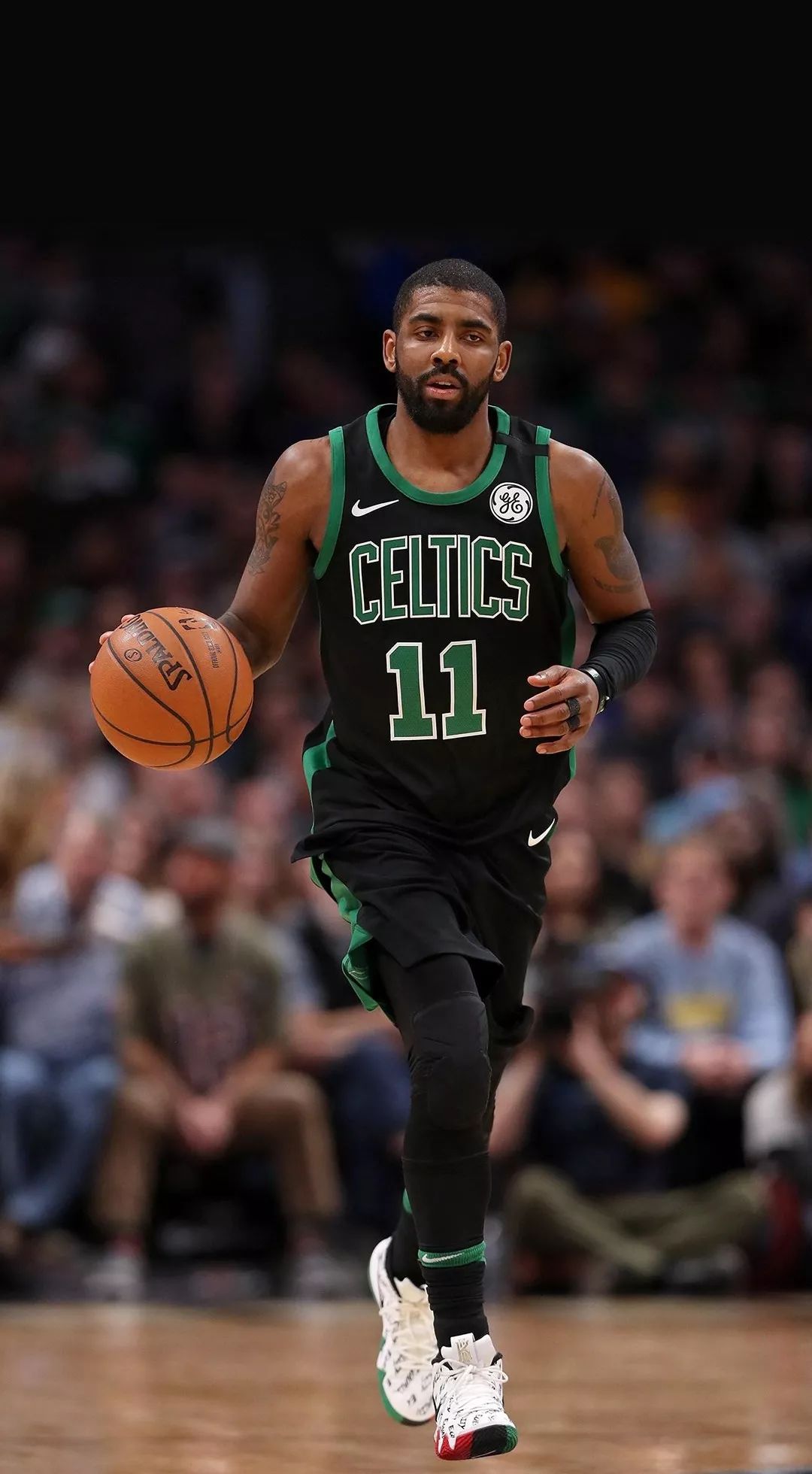 2020 赛季：穆奇·贝兹以 12 年 3.65 亿美元提前续约道奇，确立未来十年核心地位