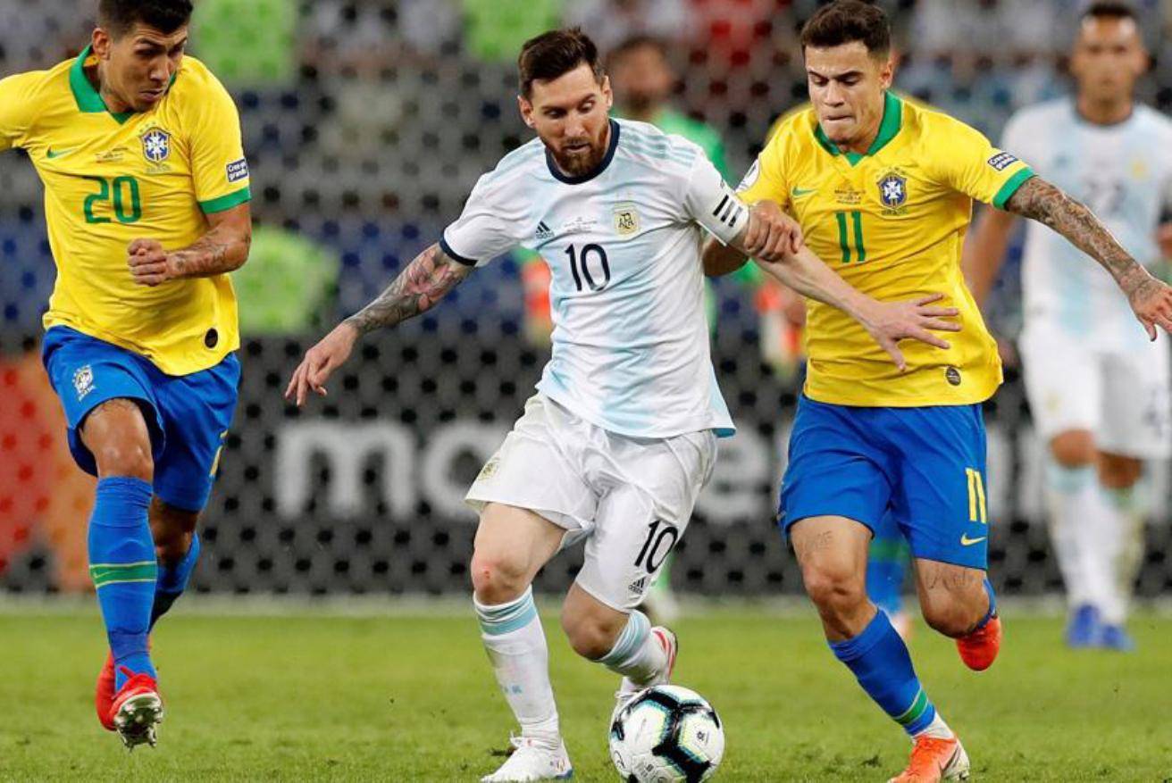 卡塞米罗谈进球：安帅一直带我们练定位球，很高兴取得了成效