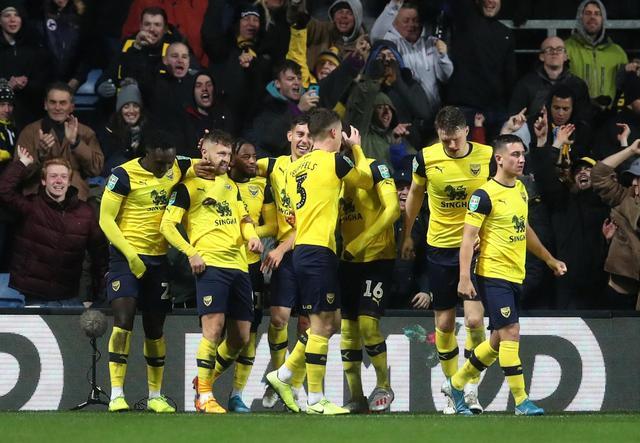 穆雷35+9沃特森30+7 锡安12+7掘金险胜鹈鹕