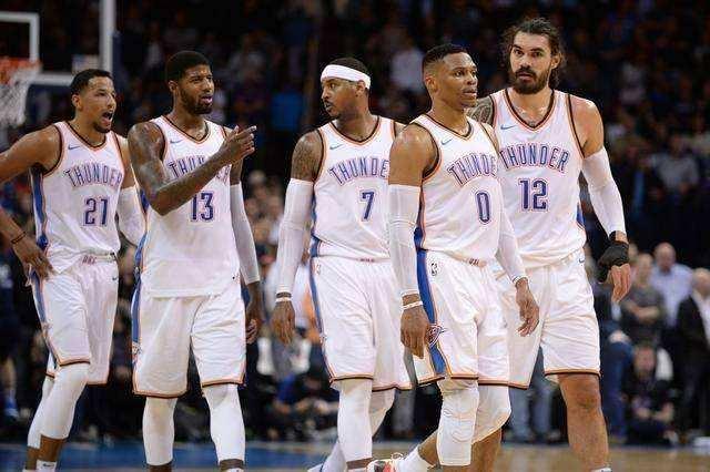 为什么棒球场的背景墙必须保持单一颜色以防干扰打者视线